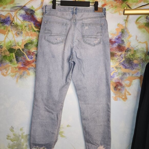 American Eagle Light Wash Distressed High-Waisted Jeans - Picture 2 of 11